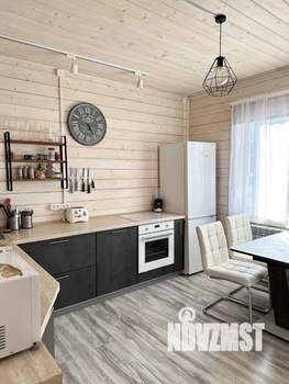 Дом 100м&sup2;, 1-этажный, участок 7 сот.  