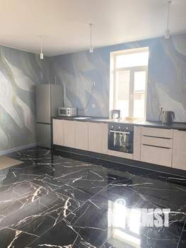 Коттедж 250м², 2-этажный, участок 6 сот.  