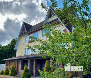 Коттедж 733м&sup2;, 3-этажный, участок 20 сот.  