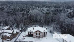 Таунхаус 800м², 4-этажный, участок 45 сот.  