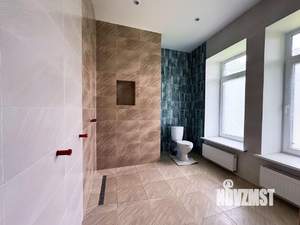 Дом 450м², 2-этажный, участок 15 сот.  