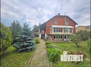 Дом 350м², 3-этажный, участок 12 сот.  