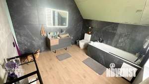 Дом 150м², 2-этажный, участок 6 сот.  