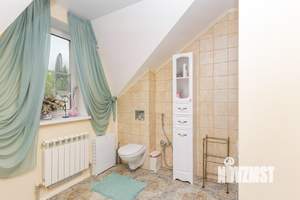 Коттедж 210м², 3-этажный, участок 5 сот.  