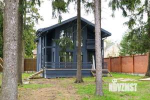 Коттедж 160м², 2-этажный, участок 5 сот.  