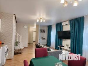 Дом 230м², 2-этажный, участок 6 сот.  
