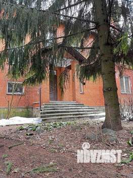 Дом 520м², 4-этажный, участок 14 сот.  
