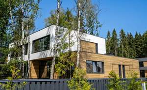 Дом 530м&sup2;, 2-этажный, участок 25 сот.  