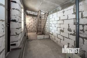 Таунхаус 130м², 3-этажный, участок 1 сот.  