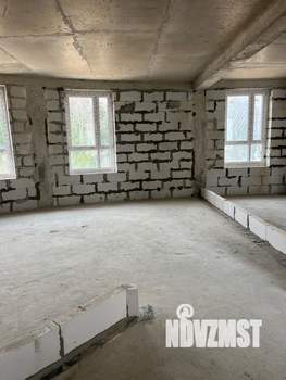 Таунхаус 250м², 3-этажный, участок 1 сот.  