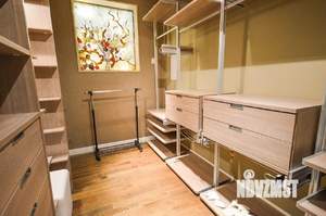 Таунхаус 280м², 4-этажный, участок 1 сот.  