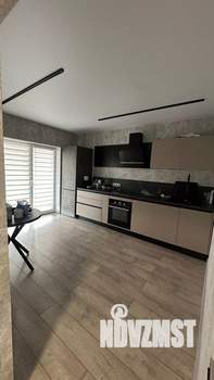 Дом 150м², 2-этажный, участок 6 сот.  