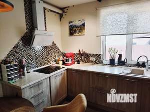 Коттедж 207м², 2-этажный, участок 6 сот.  