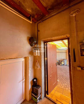 Дом 240м&sup2;, 2-этажный, участок 8 сот.  