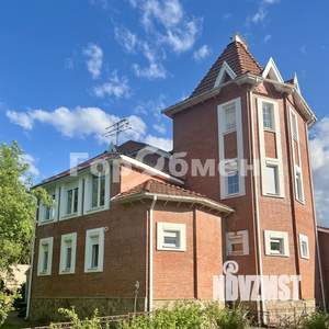 Дом 423м², 3-этажный, участок 23 сот.  