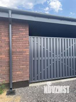 Дом 220м², 2-этажный, участок 6 сот.  