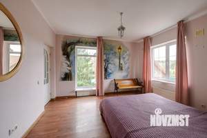 Дом 1142м², 4-этажный, участок 21 сот.  