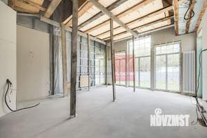 Дом 737м², 3-этажный, участок 26 сот.  