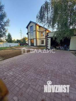 Дом 315м&sup2;, 3-этажный, участок 10 сот.  