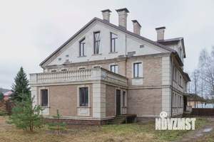 Дом 850м&sup2;, 3-этажный, участок 22 сот.  