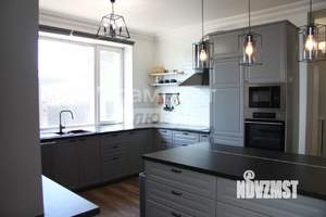 Дом 237м², 2-этажный, участок 7 сот.  