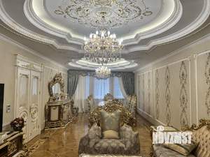 Таунхаус 412м², 3-этажный, участок 5 сот.  