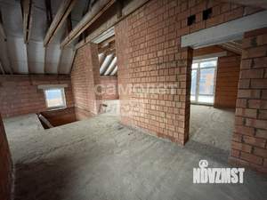 Дом 170м&sup2;, 2-этажный, участок 6 сот.  