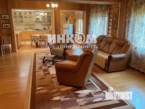 Дом 240м², 2-этажный, участок 14 сот.  