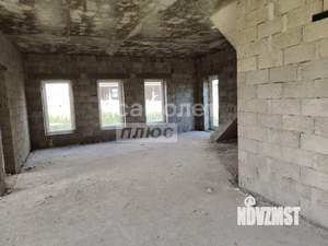 Дом 186м², 2-этажный, участок 7 сот.  