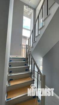 Коттедж 180м², 2-этажный, участок 7 сот.  