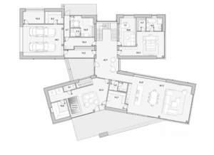 Дом 730м&sup2;, 2-этажный, участок 20 сот.  