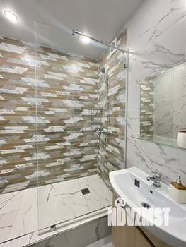 1-к квартира, посуточно, 41м2, 21/22 этаж