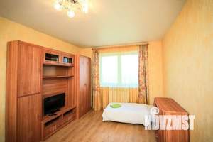 1-к квартира, посуточно, 41м2, 14/25 этаж