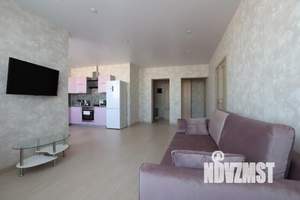 1-к квартира, посуточно, 60м2, 1/1 этаж