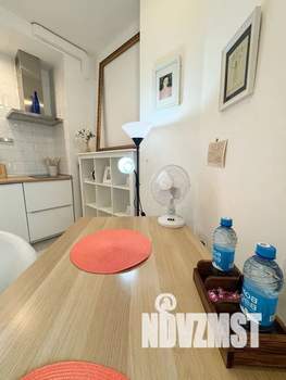 Студия квартира, посуточно, 32м2, 7/25 этаж