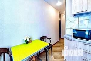 2-к квартира, посуточно, 40м2, 1/1 этаж