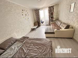 1-к квартира, посуточно, 39м2, 10/17 этаж