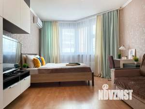 1-к квартира, посуточно, 55м2, 21/27 этаж