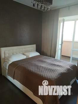 1-к квартира, посуточно, 35м2, 6/15 этаж