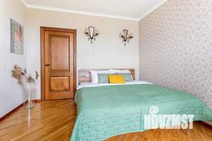 1-к квартира, посуточно, 45м2, 21/25 этаж