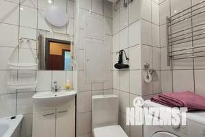 1-к квартира, посуточно, 35м2, 2/17 этаж