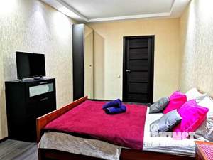 2-к квартира, посуточно, 62м2, 1/1 этаж