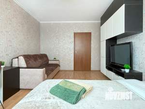 1-к квартира, посуточно, 55м2, 1/1 этаж