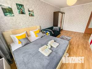 2-к квартира, посуточно, 64м2, 1/1 этаж