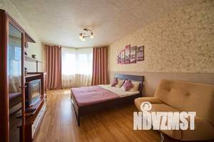 1-к квартира, посуточно, 72м2, 2/17 этаж