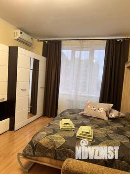1-к квартира, посуточно, 43м2, 12/15 этаж