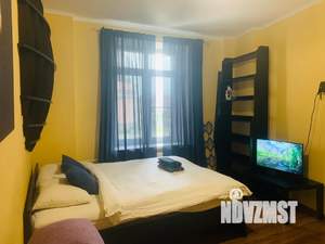 1-к квартира, посуточно, 40м2, 2/10 этаж