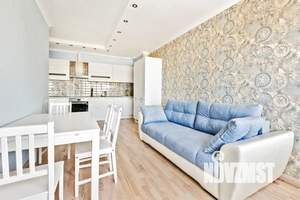 Студия квартира, посуточно, 58м2, 13/17 этаж