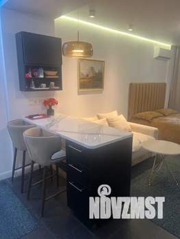 Студия квартира, посуточно, 32м2, 10/25 этаж