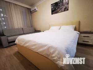 1-к квартира, посуточно, 39м2, 16/23 этаж